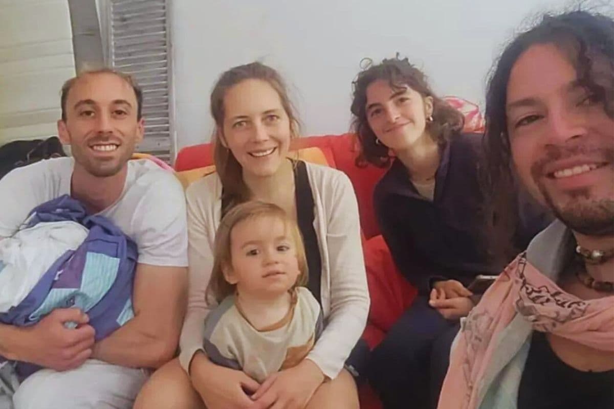 Local families and community members